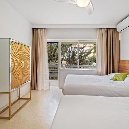 Piso Con 2 Habitaciones, 2 Terrazas Y Piscina ตอร์เรโมลิโนส ภายนอก รูปภาพ