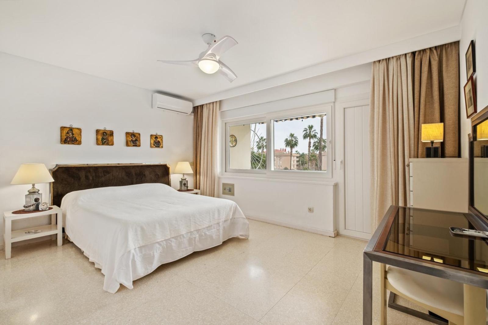 Piso Con 2 Habitaciones, 2 Terrazas Y Piscina ตอร์เรโมลิโนส ภายนอก รูปภาพ